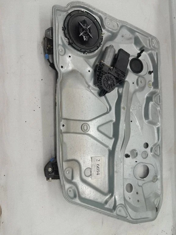 Priekinio el. lango pakėlimo mechanizmo komplektas