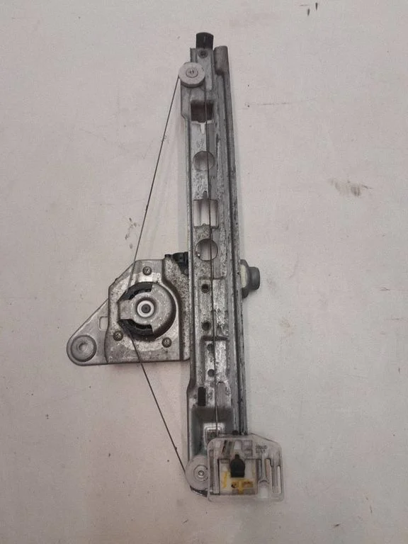 El. Lango pakėlimo mechanizmo komplektas