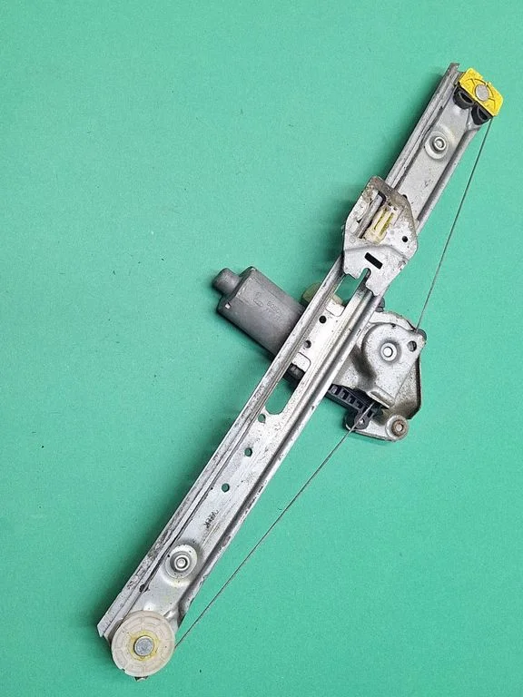 El. Lango pakėlimo mechanizmo komplektas