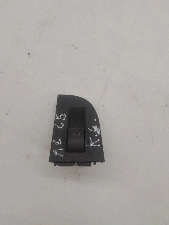 Elektrinių langų jungtukas