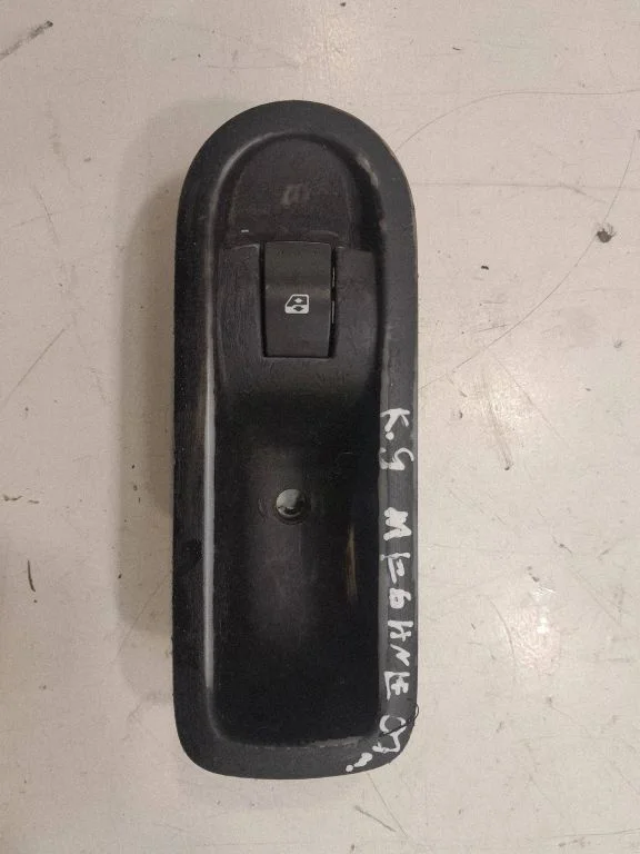 Elektrinių langų jungtukas