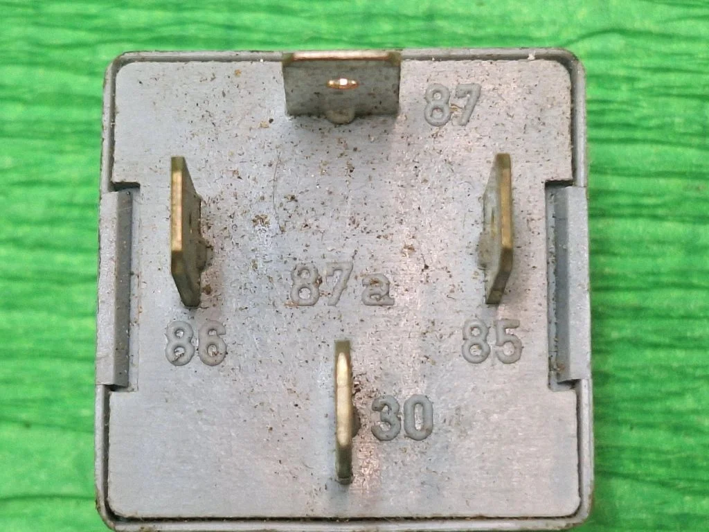 Other relay – Volkswagen Passat B5 (1997-2000)