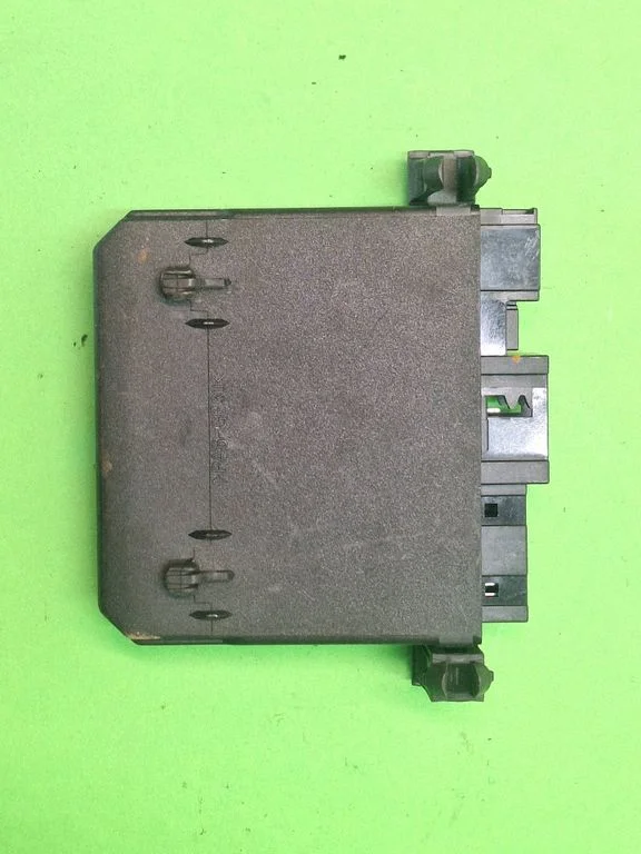 Durų elektronikos valdymo blokas