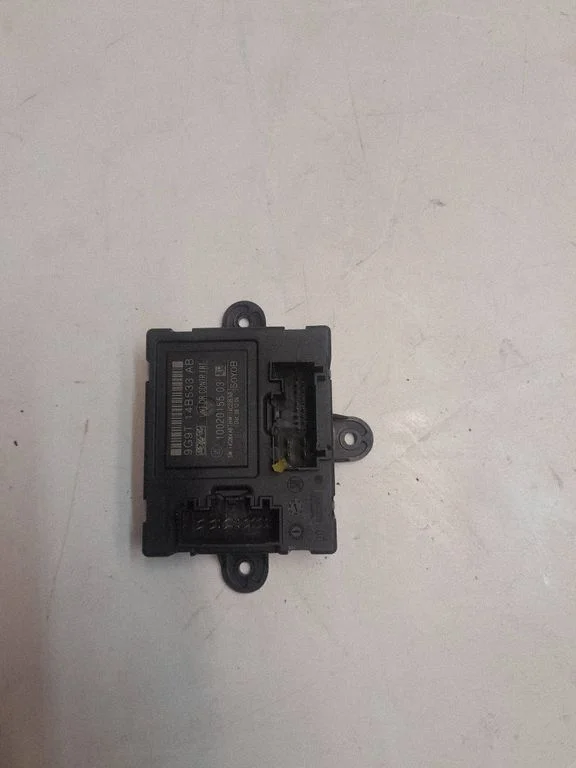 Durų elektronikos valdymo blokas