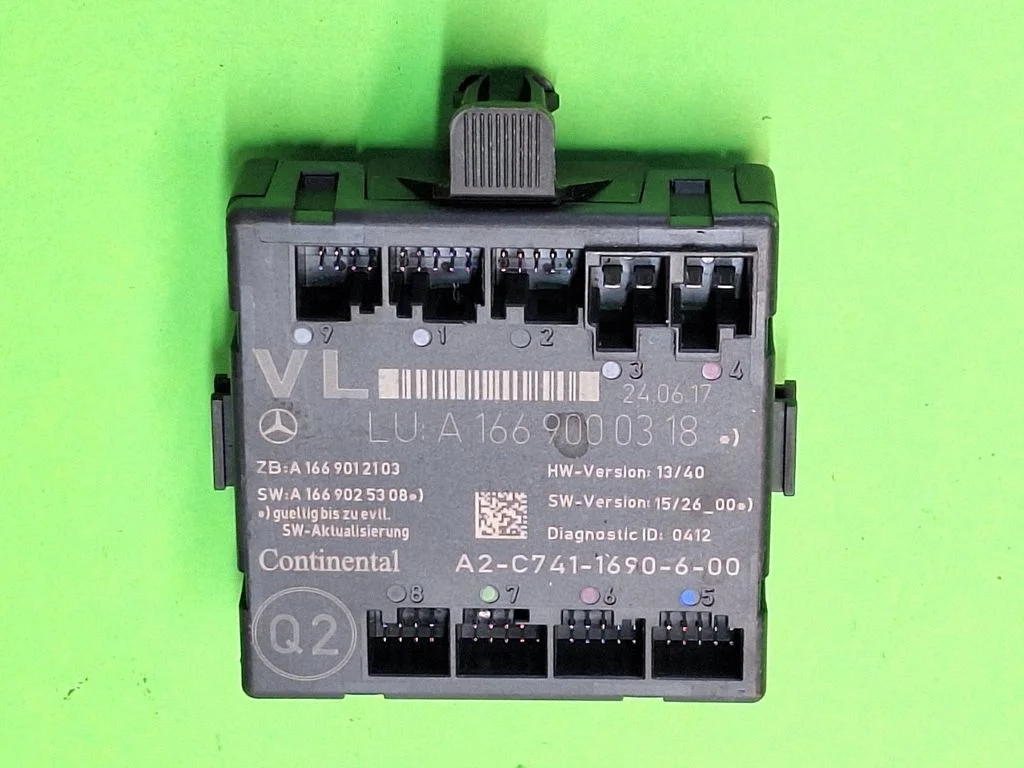 Durų elektronikos valdymo blokas