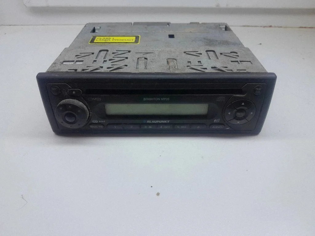 Radija/ CD/DVD grotuvas/ navigacija