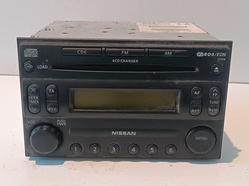 Radija/ CD/DVD grotuvas/ navigacija