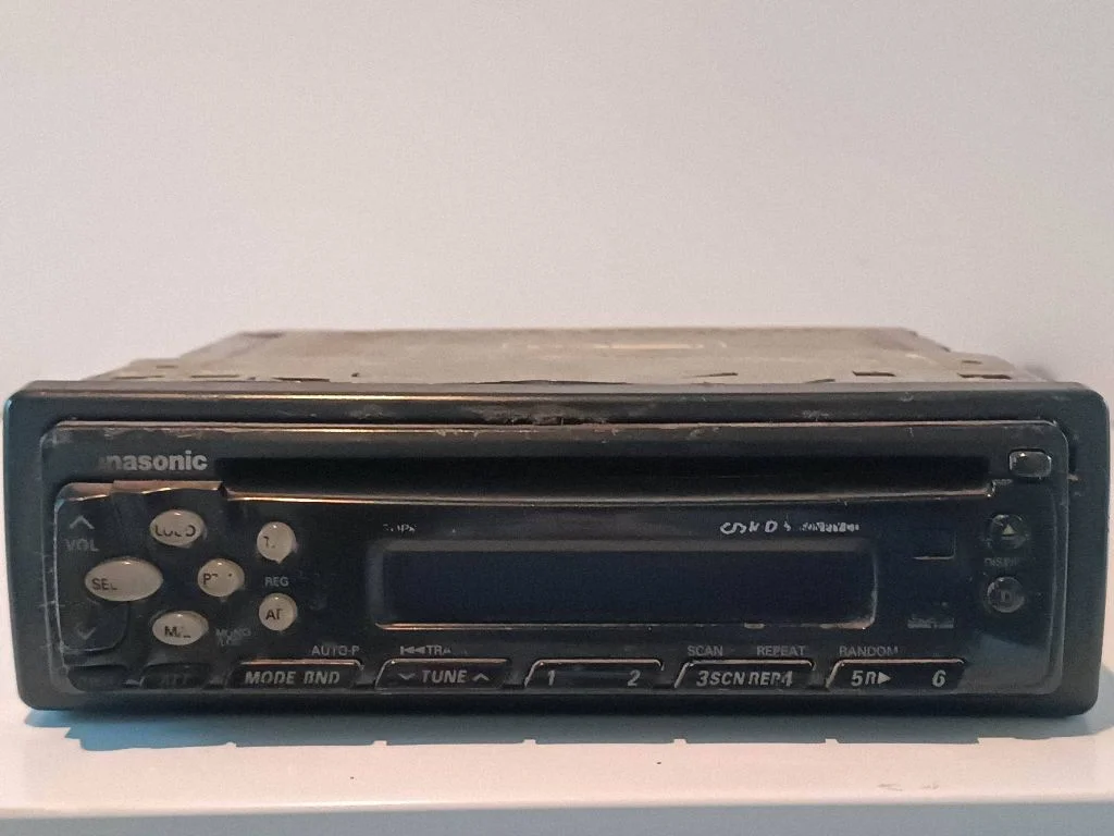 Radija/ CD/DVD grotuvas/ navigacija