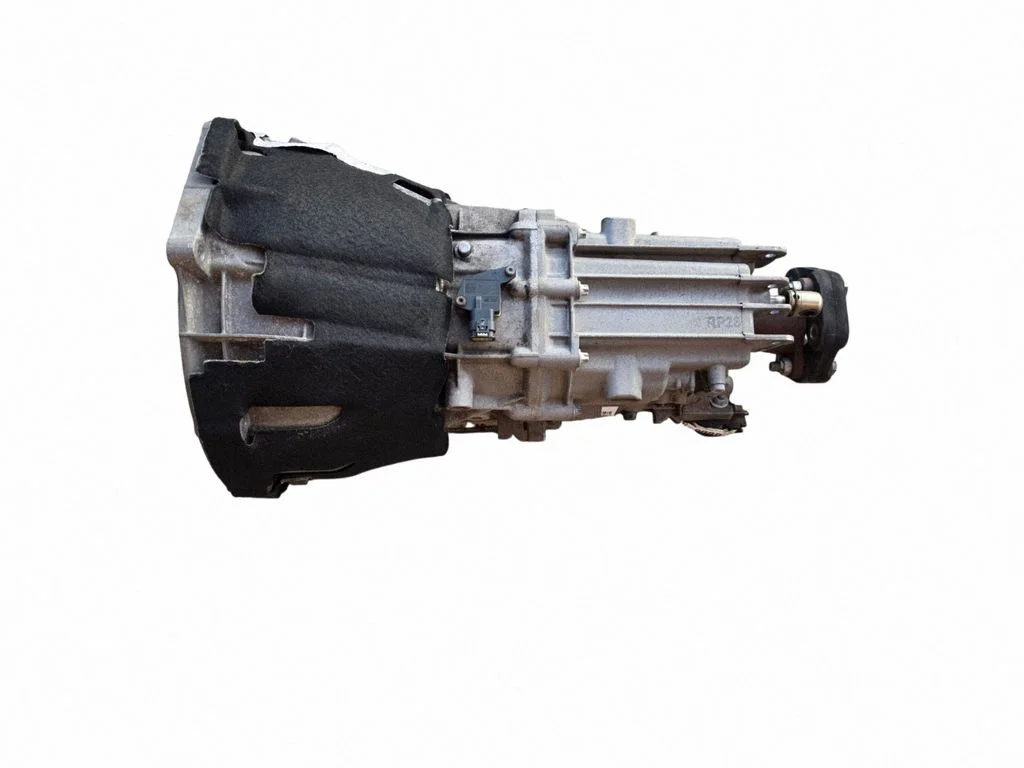 Mechaninė 6 pavarų dėžė