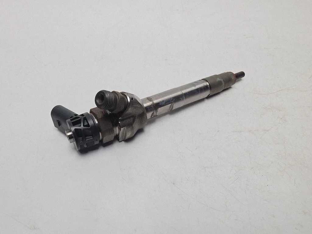 Fuel injector 8511630