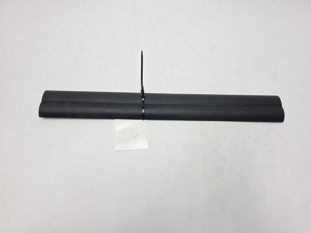 Front sill trim cover 173658