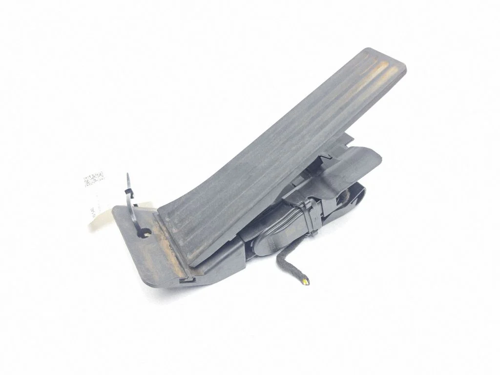 Accelerator throttle pedal 35426853176