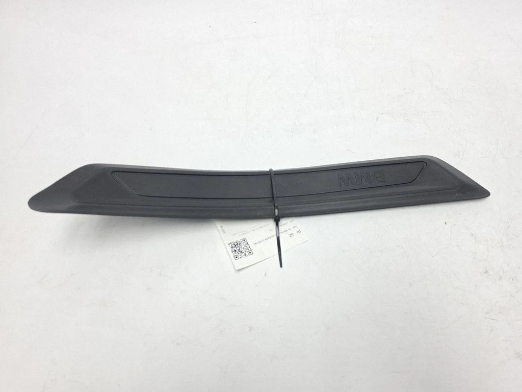 Rear sill trim cover 51477263311