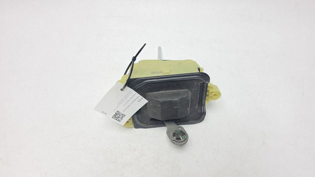 Gear selector mechanism – Mercedes-Benz C-Class AMG W204 (2007-2014)