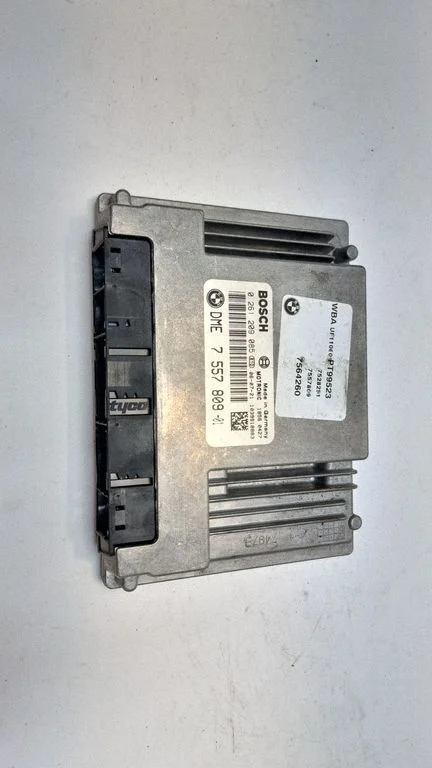 Dzinēja vadības bloks – BMW 1. sērija E81 E87 (2004-2011)