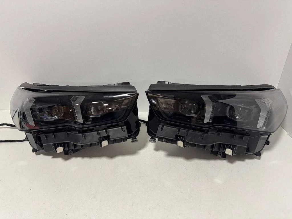 Esitulede komplekt 5A798D7 – BMW 5-seeria G60 G61 (2023-)