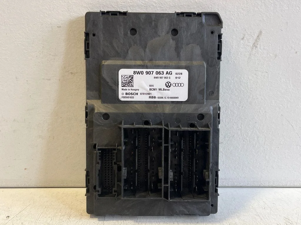 Moduł komfortu 8W0907063AG