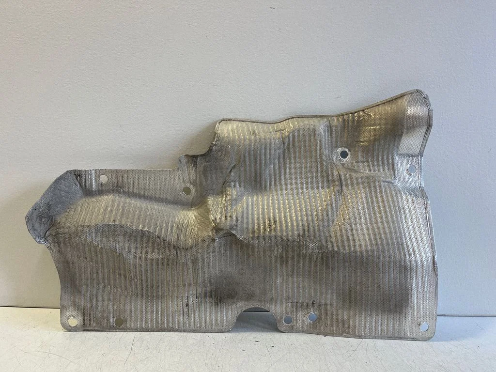Osłona termiczna układu wydechowego 4M0825691F