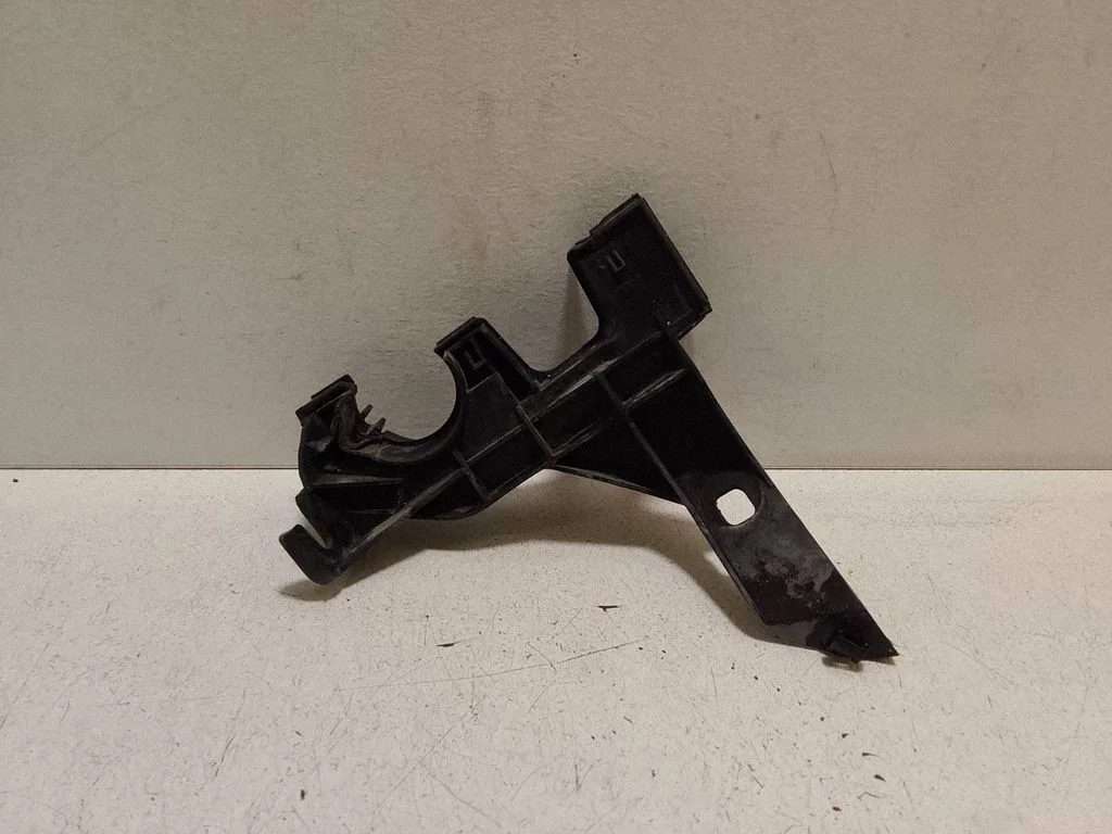 Other engine bay part 4M0971871BH