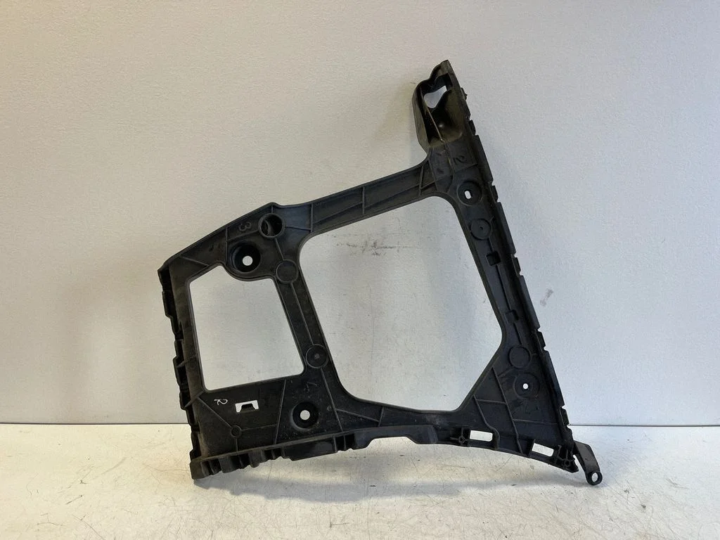 Rear bumper mounting bracket 4M0807454