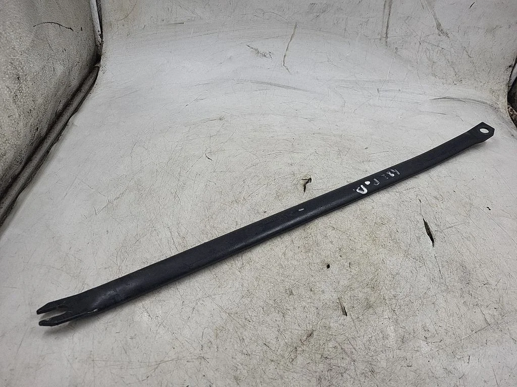 Kita variklio skyriaus detalė