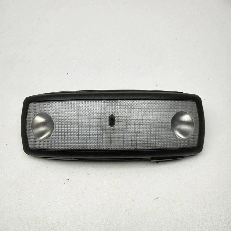 Front seat light 39826650
