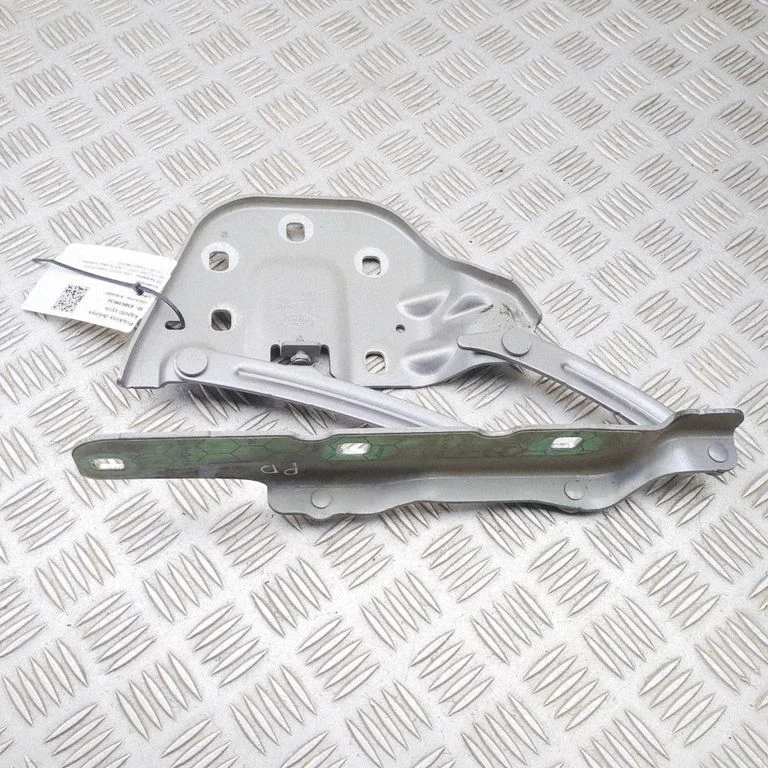 Engine bonnet/hood hinges J8A216800AF