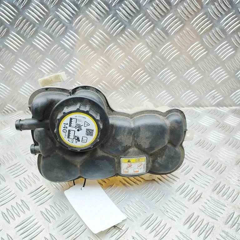 Coolant expansion tank/reservoir GX738A080AC