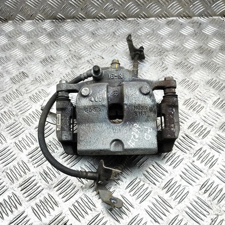 Priekšējais bremžu suports 58130EV500
