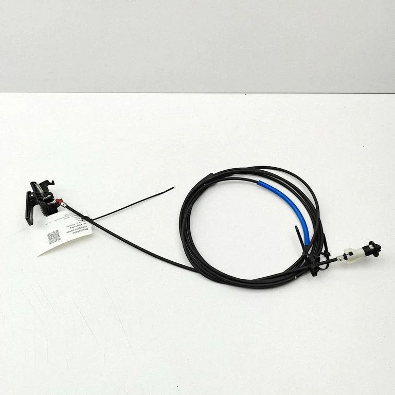 Degalų bako atidarymo trosas