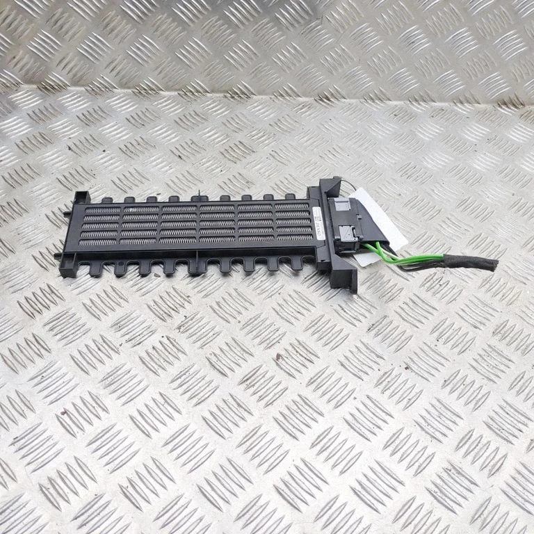 Electric cabin heater radiator LR093035