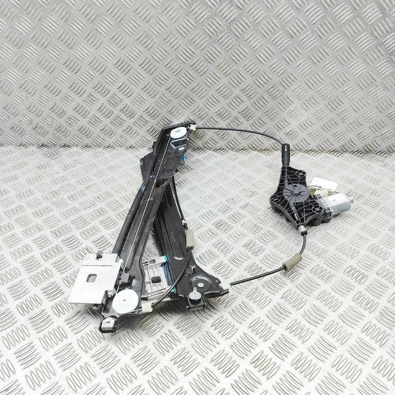 Galinio el. lango pakėlimo mechanizmas be varikliuko