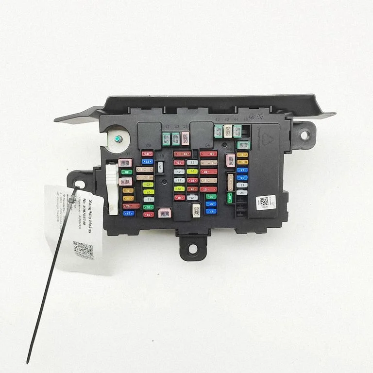 Drošinātāju bloks 8893704364