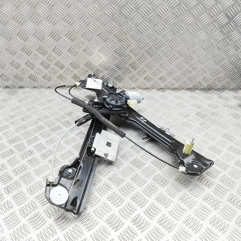 El. lango pakėlimo mechanizmas be varikliuko