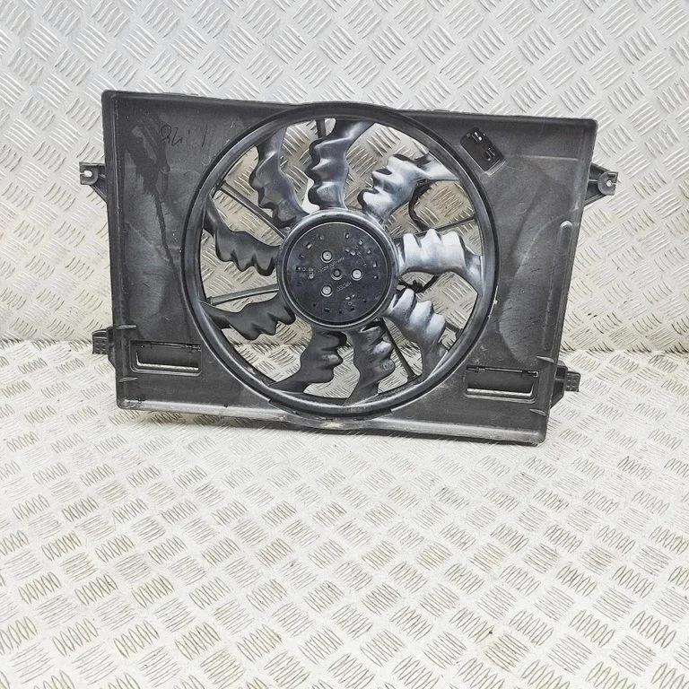 Radiaatori ventilaatori difuusor 25304EV200 – KIA EV3 (2024-)