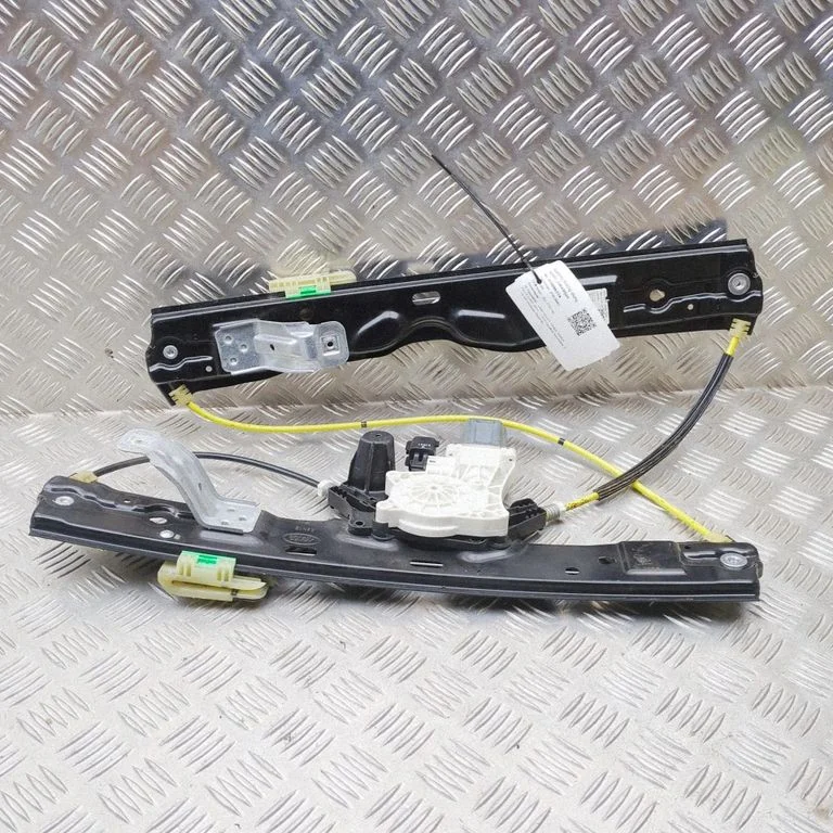 Tagaukse elektriline aknatõstuk mootoriga C65887105