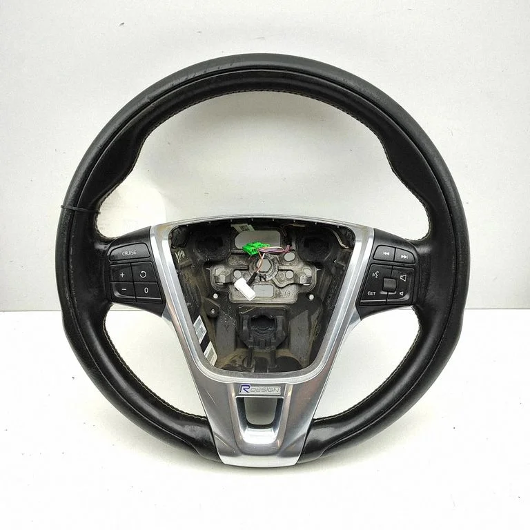 Steering wheel 34152636B