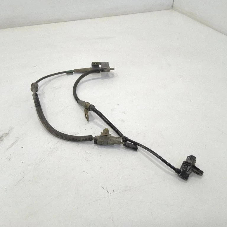 Esimene piduri ABS-andur 598101H300