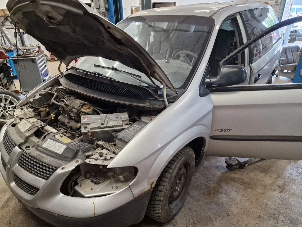 Dodge Caravan