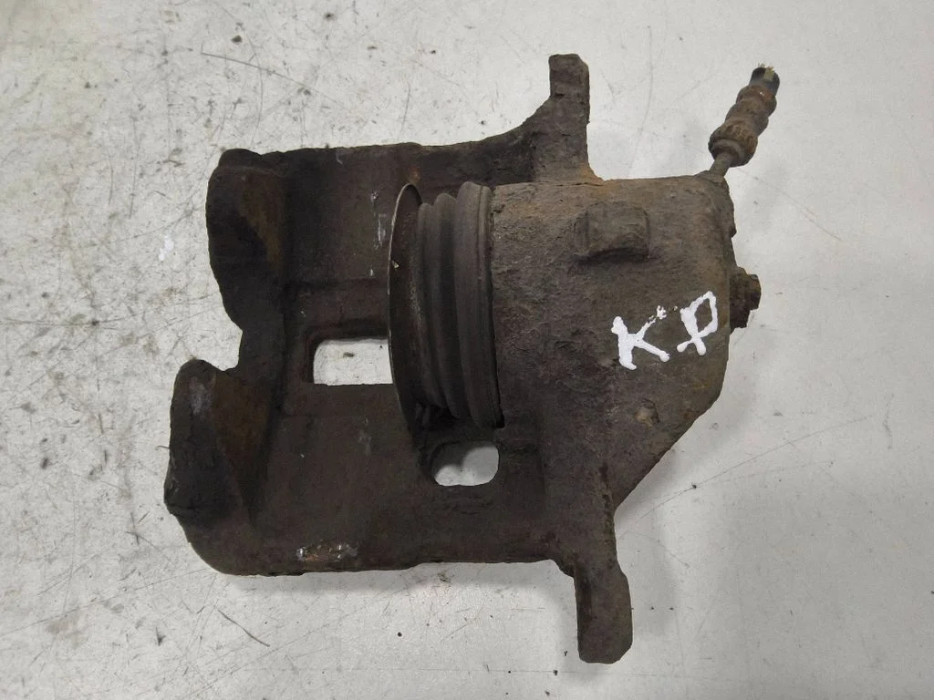 Front brake caliper – front left