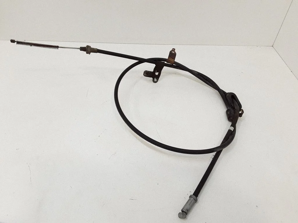 Handbrake/parking brake wiring cable