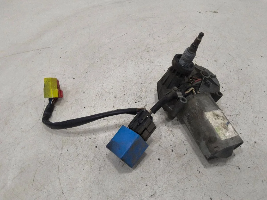 Rear window wiper motor