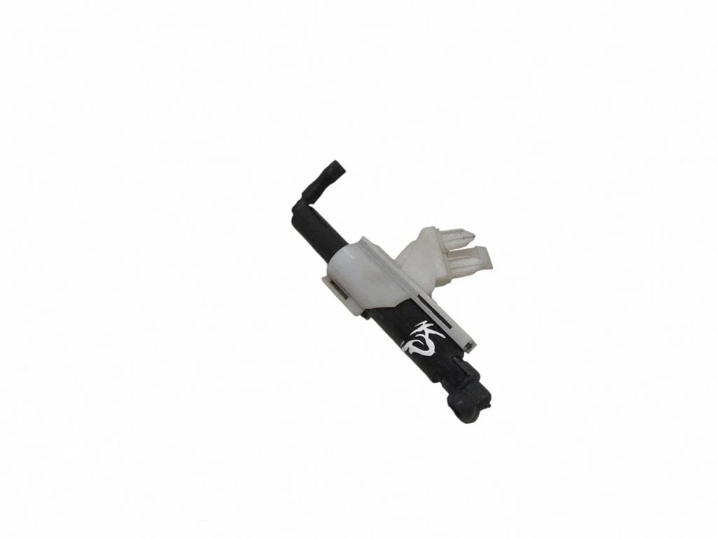 Headlight washer spray nozzle 5902060159P