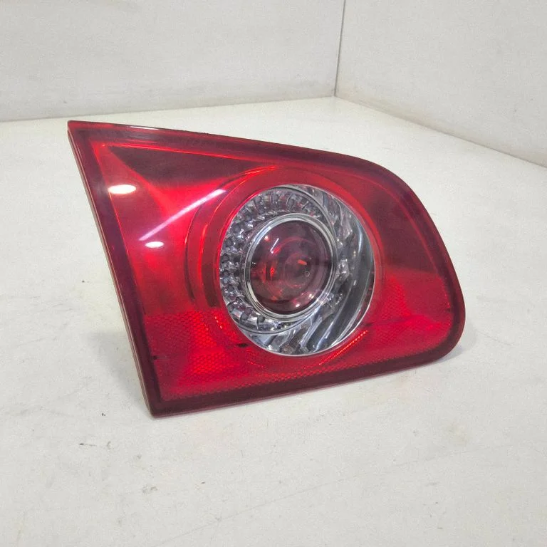 Tailgate rear/tail lights 27449002