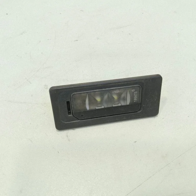 Number plate light 011202