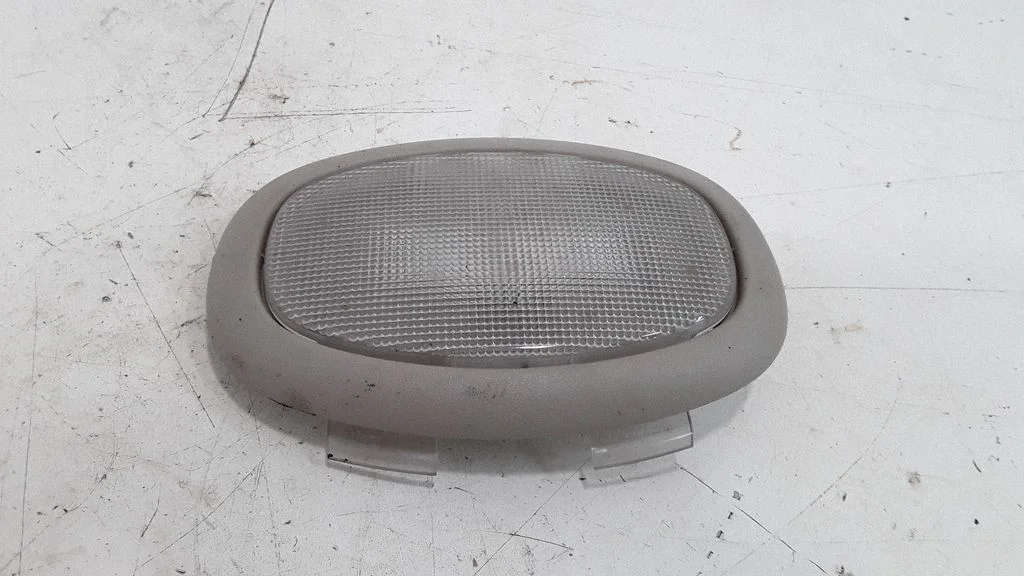 Rear seat light 822564