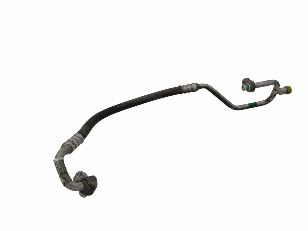 Air conditioning (A/C) pipe/hose – KIA Ceed (2012-2018)