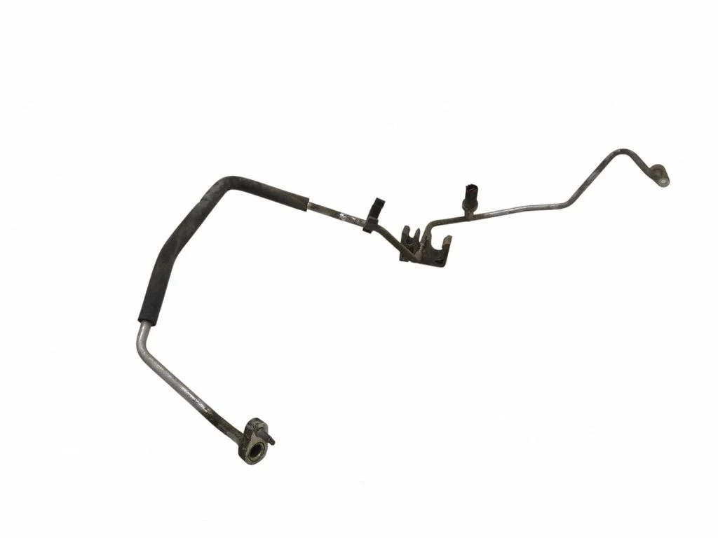 Air conditioning (A/C) pipe/hose – front
