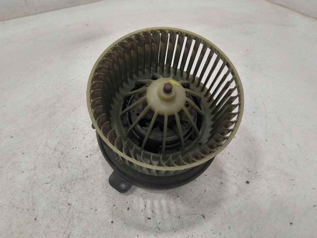 Heater fan/blower 9449950137