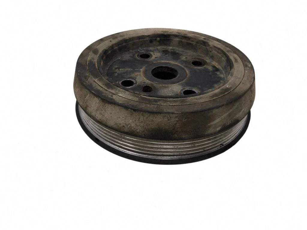 Crankshaft pulley – front
